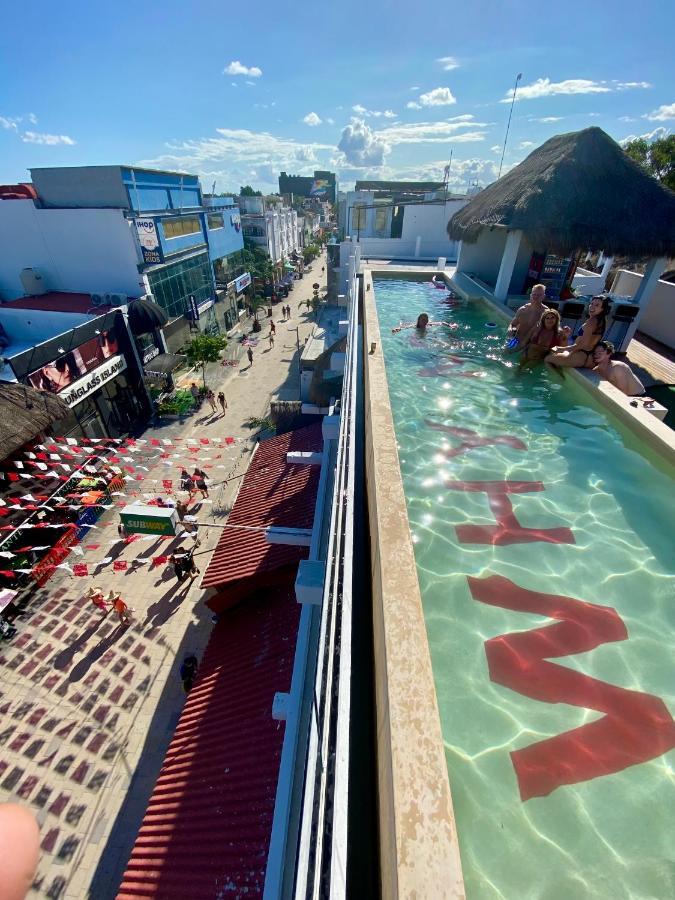 Why Not Rooftop Party Hostel Playa del Carmen Eksteriør bilde